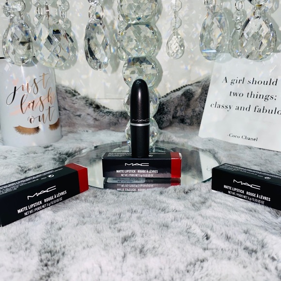MAC LIPSTICK - Picture 3 of 11